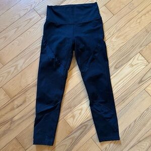 Women’s athletic leggings